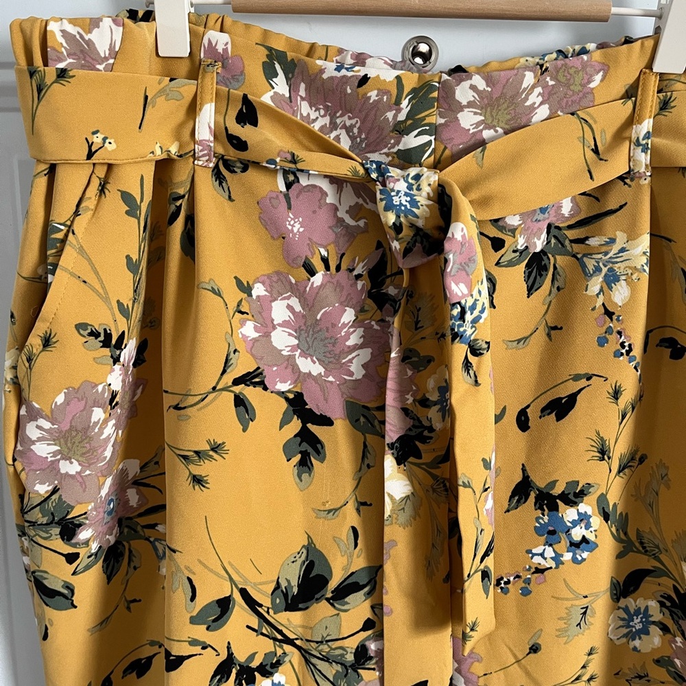 Floral Yellow Ankle Pants